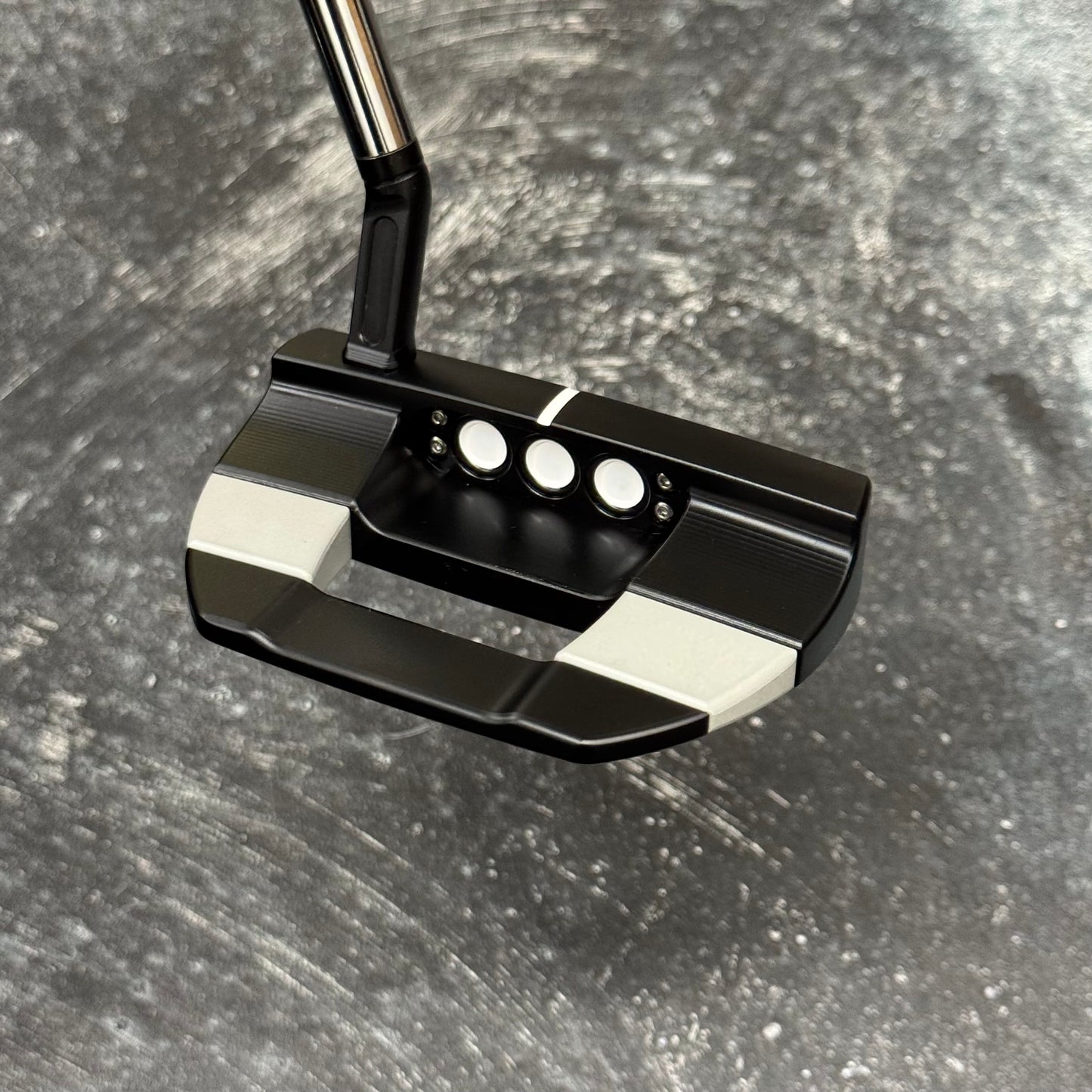 Scotty Cameron Studio Style Fastback 1.5 Black PVD Finish