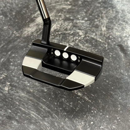 Scotty Cameron Studio Style Fastback 1.5 Black PVD Finish