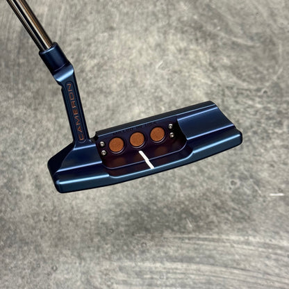 Scotty Cameron Studio Style Newport 2+ (Blue PVD & Copper Face Insert)