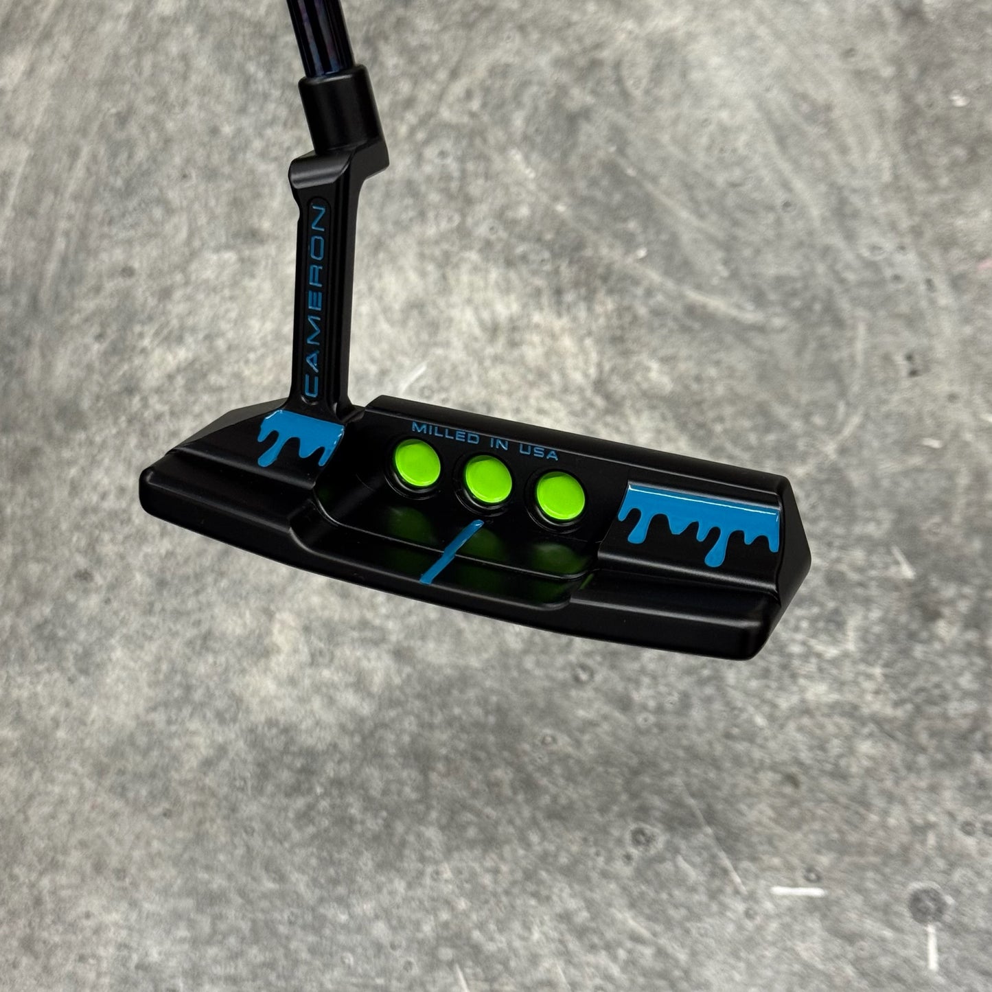 Scotty Cameron Super Select Newport 2+ (Black PVD) Blue Drip Print