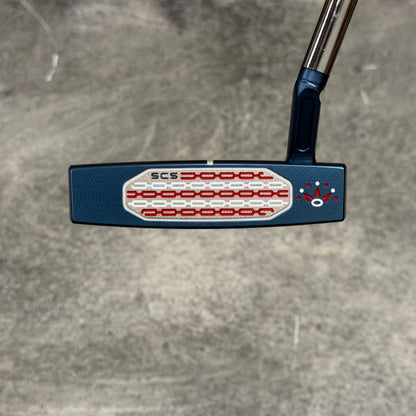 Scotty Cameron Studio Style Fastback 1.5 USA Theme (Blue PVD)