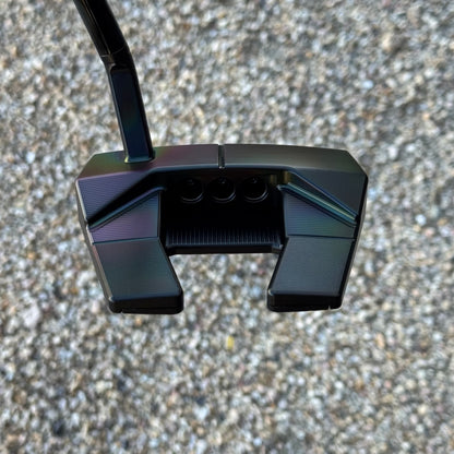 Scotty Cameron Phantom 5.5 (Black Rainbow PVD)