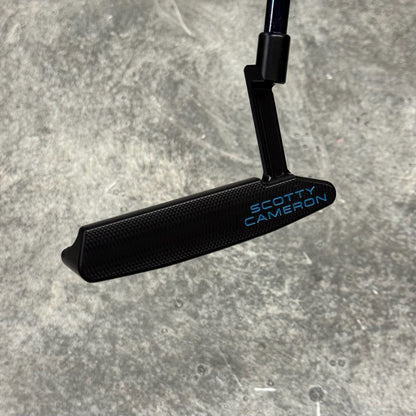 Scotty Cameron Super Select Newport 2+ (Black PVD) Blue Drip Print