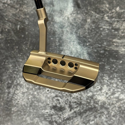 Studio Style Fastback 1.5 Chromatic Bronze Plumbers Neck (Popular Design)