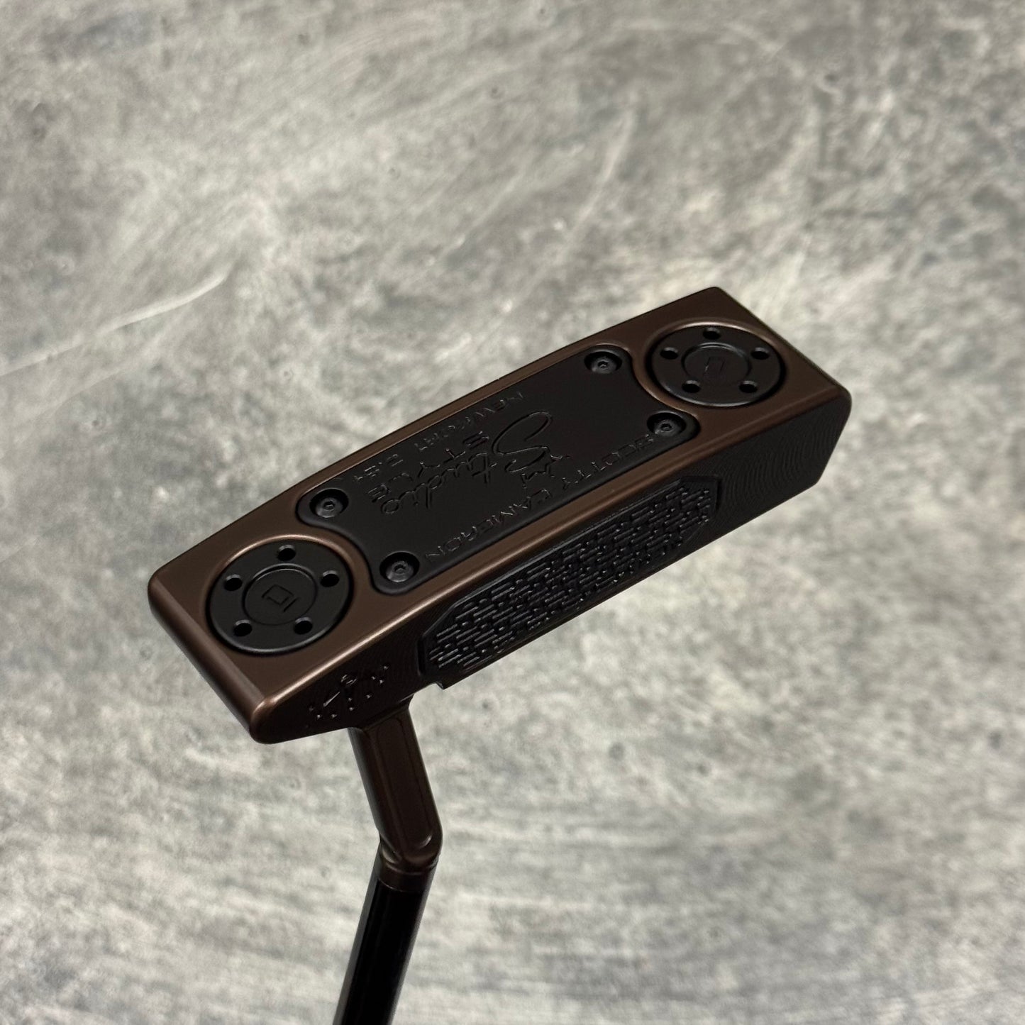 Scotty Cameron Studio Style Newport 2.5+ (Antique Bronze PVD)
