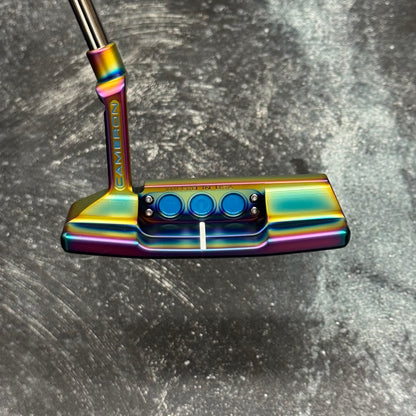 Scotty Cameron Studio Style Newport 2+ (Crazy Rainbow PVD)