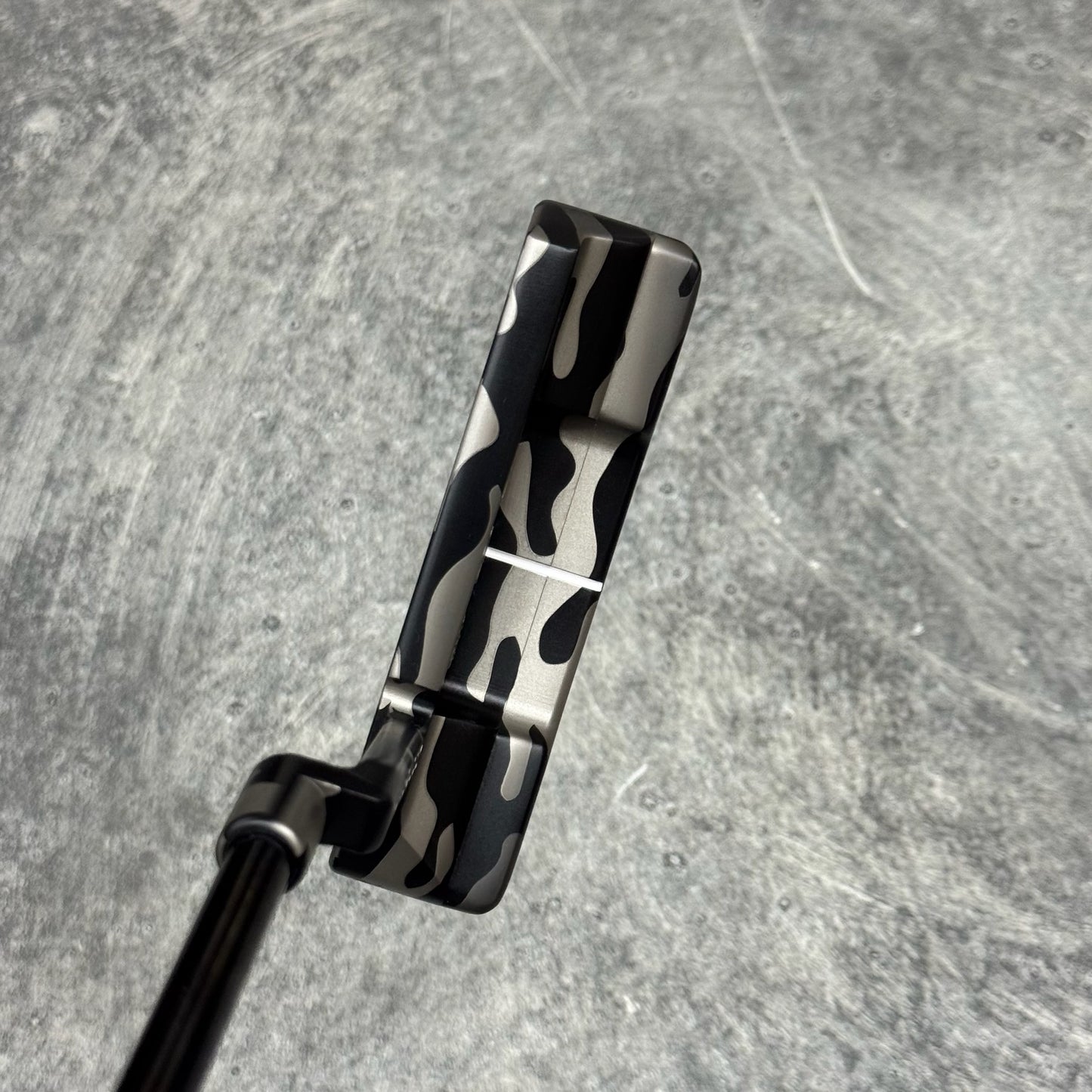 Scotty Cameron Select Newport 2 (Black Camo Bulletback)