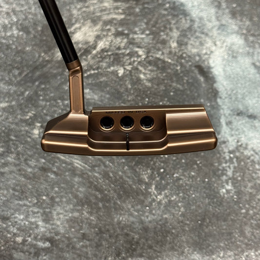 Scotty Cameron Super Select Newport 2.5+ (Antique Bronze PVD)