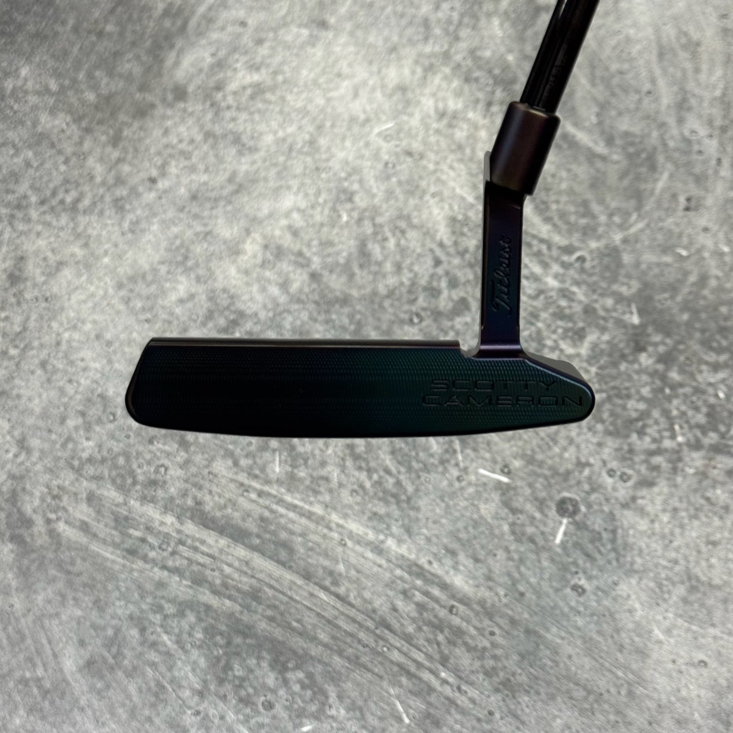 Scotty Cameron Studio Style Newport 2+ (Black Rainbow PVD)