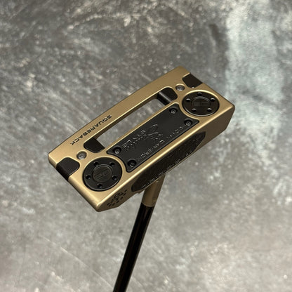 Scotty Cameron Studio Style Squareback 2 Center Shafted (Chromatic Bronze Torched)