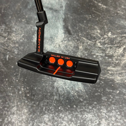 Scotty Cameron Studio Style Newport 2+ Woodland Camo