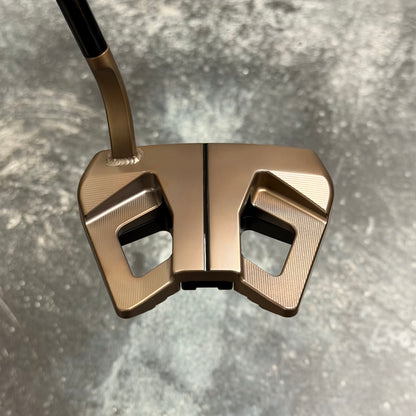 Phantom 9R Welded Flow Neck Rustic Torched w/ 303 Stainless Steel Face Insert