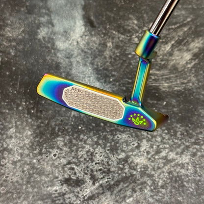Scotty Cameron Studio Style Newport 2+ (Crazy Rainbow PVD)