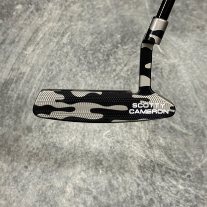 Scotty Cameron Select Newport 2 (Black Camo Bulletback)