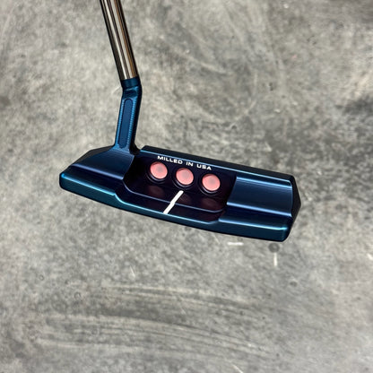 Scotty Cameron Super Select Newport 2.5+ (Blue PVD)