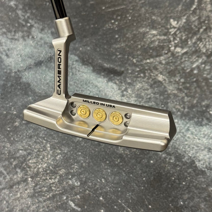 Studio Style Bulletback Tour Satin & Brass Face Insert (Popular Design)