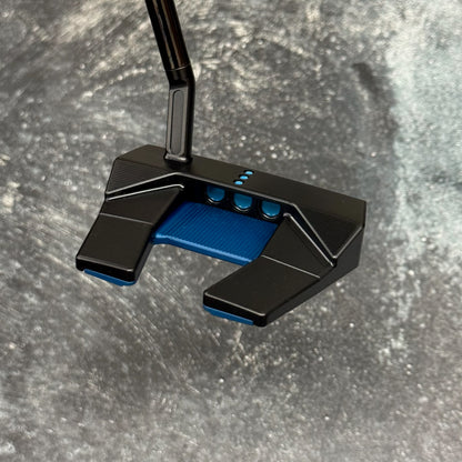 Scotty Cameron Phantom 5.5 Black PVD