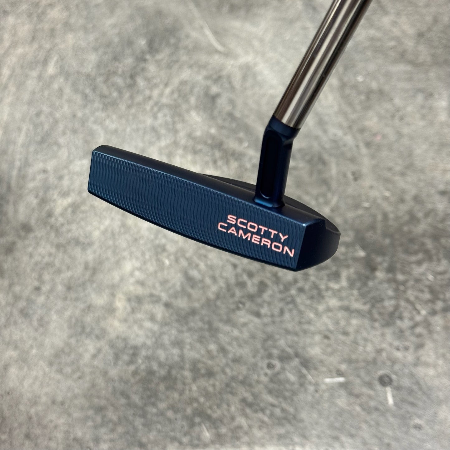 Scotty Cameron Super Select GoLo 6.5 (Blue PVD)