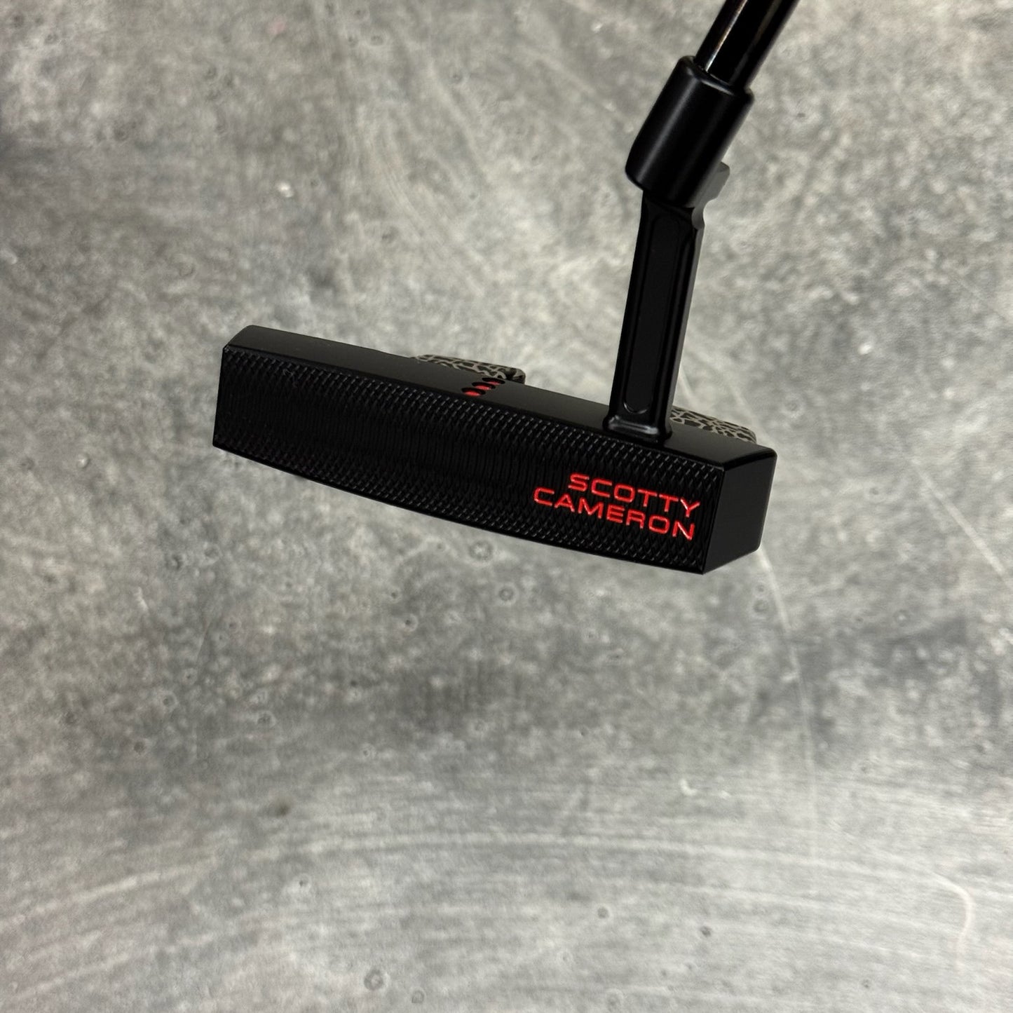 Scotty Cameron Phantom 5.2 (Black PVD) Elephant Print