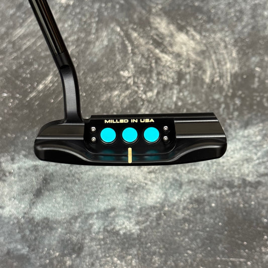 Scotty Cameron Studio Style Santa Fe (Black PVD)