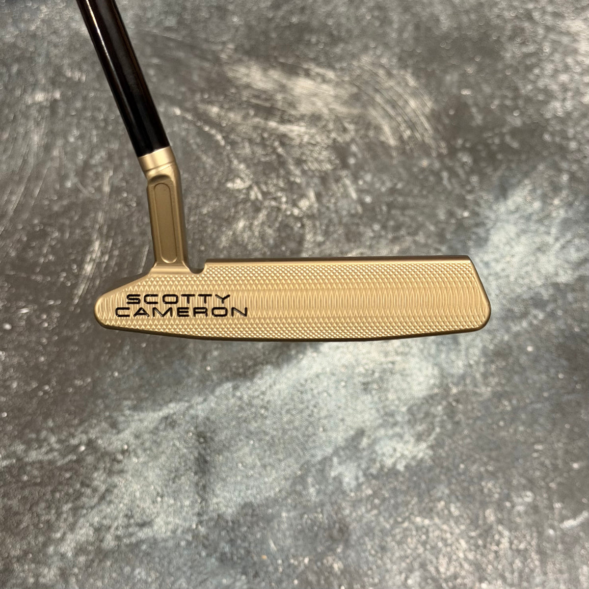Left Handed Scotty Cameron Super Select Newport 2.5+ Chromatic Bronze