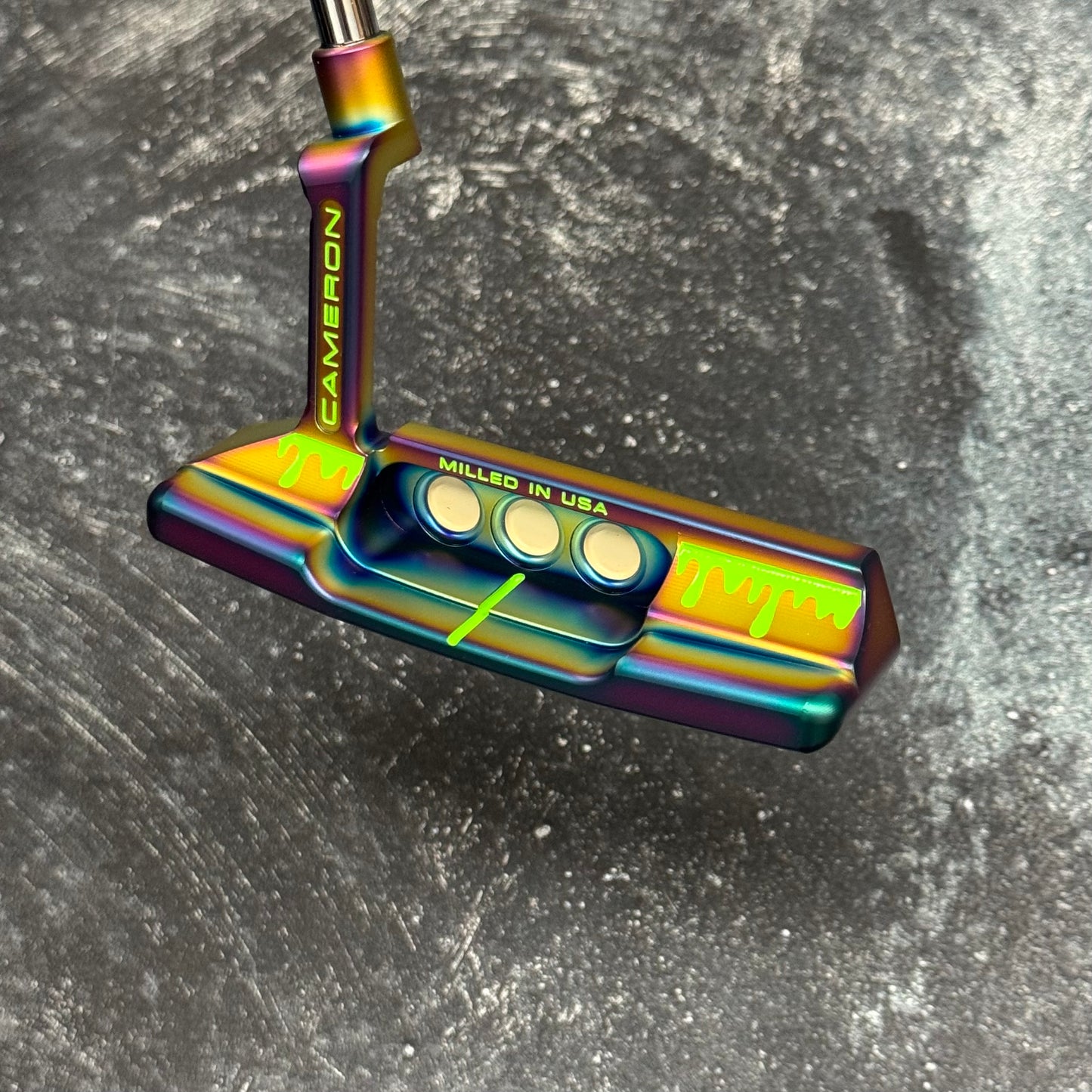 Scotty Cameron Super Select Newport 2 Drip (Crazy Rainbow PVD)