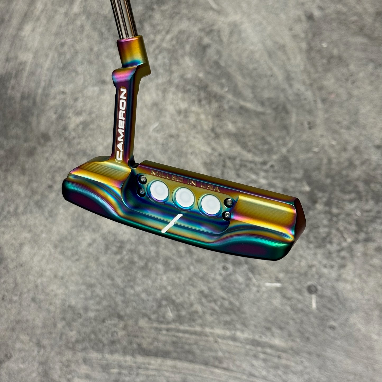 Scotty Cameron Studio Style Newport (Crazy Rainbow PVD)