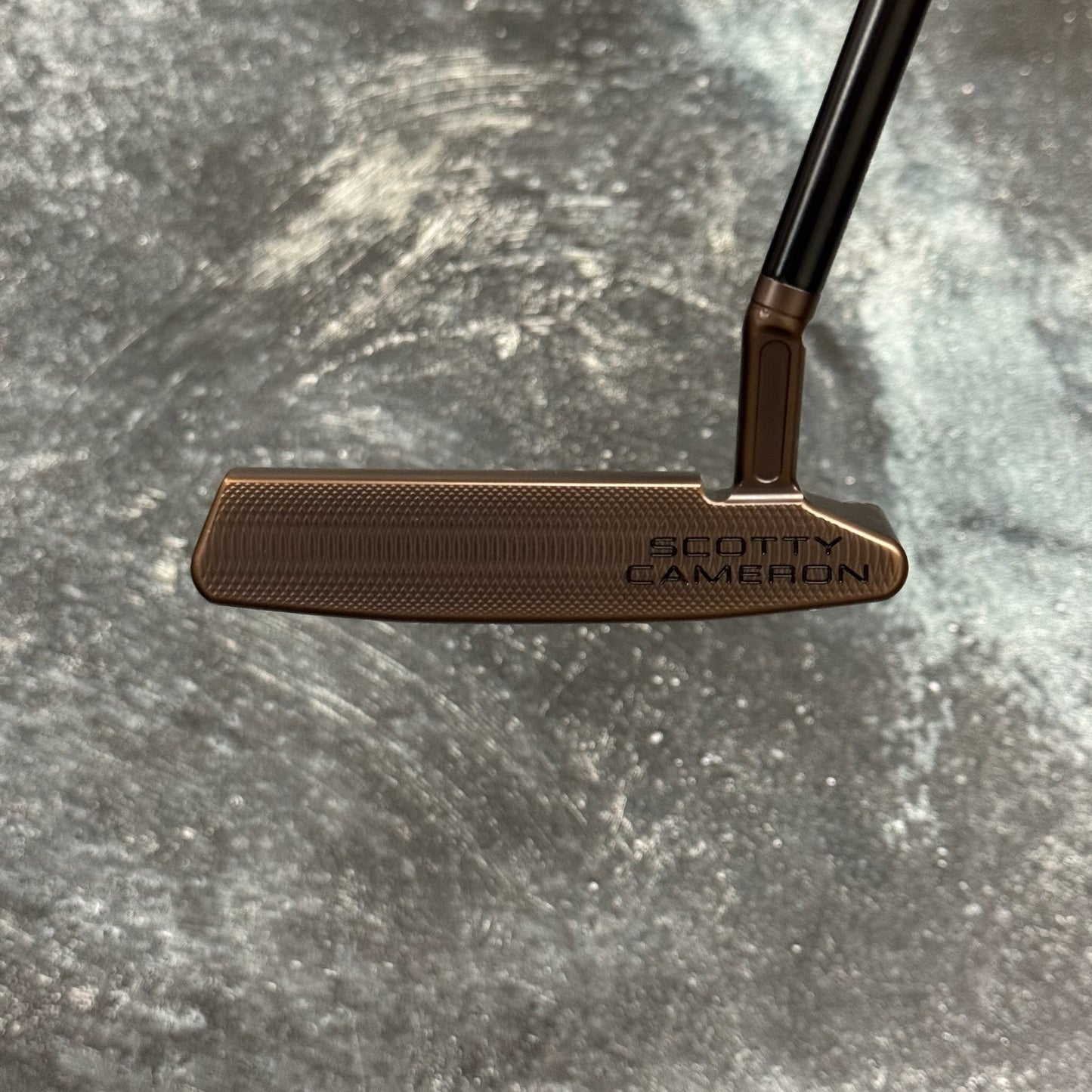 Scotty Cameron Super Select Newport 2.5+ (Antique Bronze PVD)