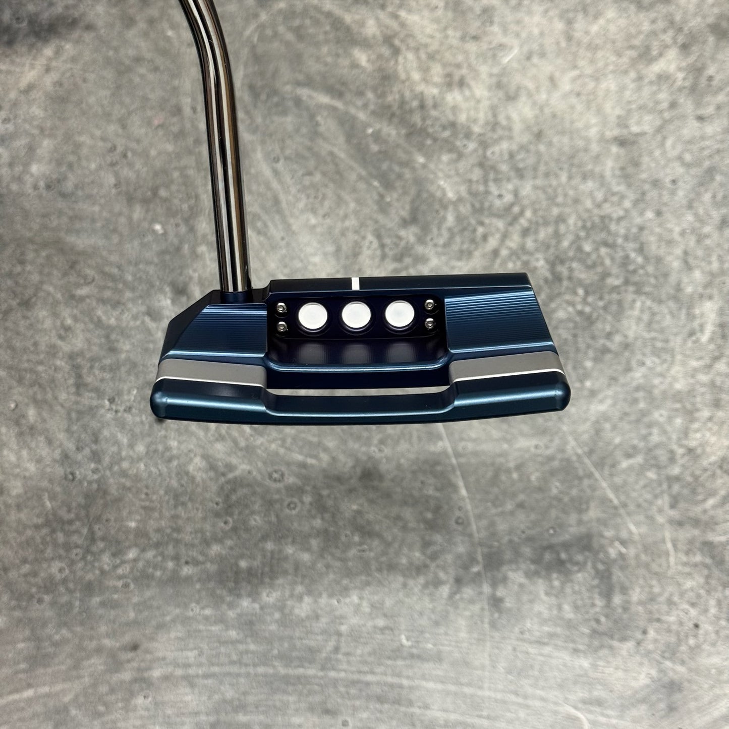 Scotty Cameron Studio Style Squareback (Blue PVD)
