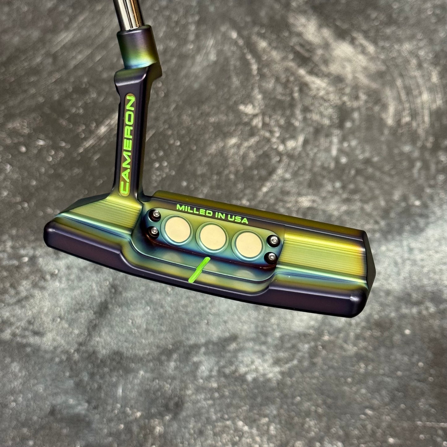 Scotty Cameron Studio Style Newport 2 (Crazy Rainbow PVD)