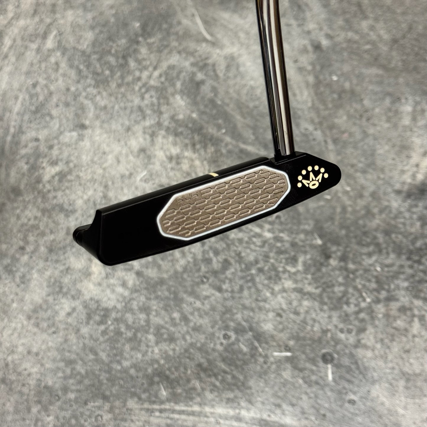 Scotty Cameron Studio Style Squareback (Black PVD)
