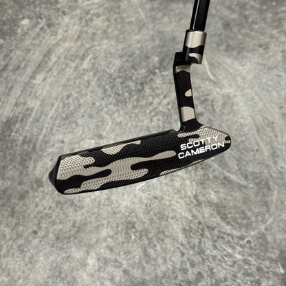 Scotty Cameron Select Newport 2 (Black Camo Bulletback)