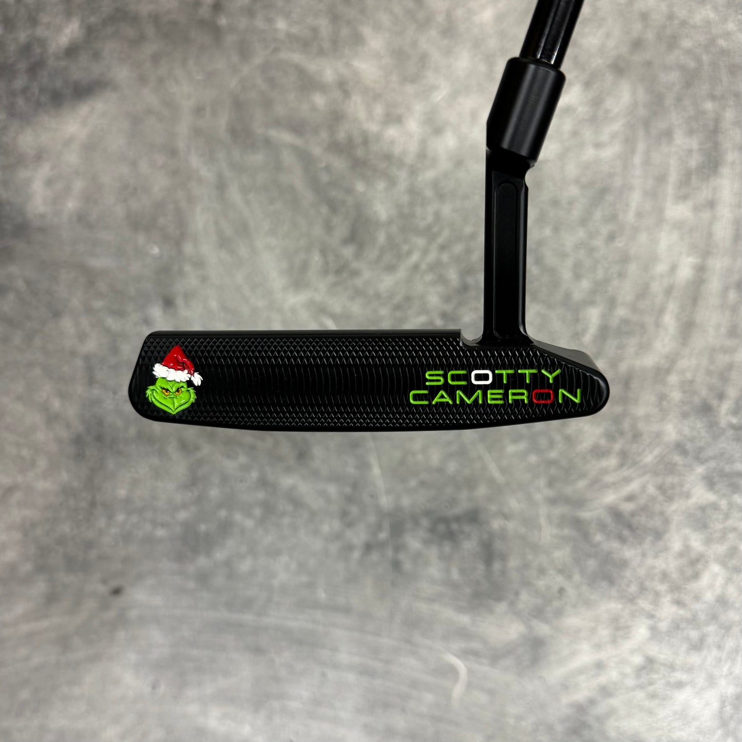 Scotty Cameron Super Select Squareback 2 (Grinch Theme)