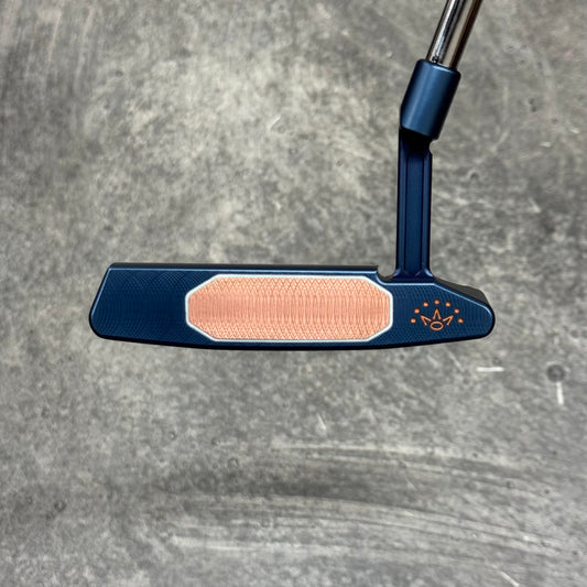 Scotty Cameron Studio Style Newport 2+ (Blue PVD & Copper Face Insert)