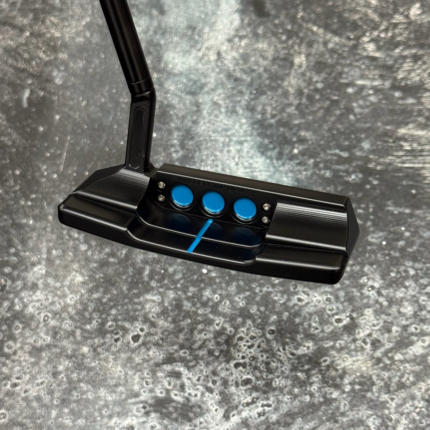Scotty Cameron Studio Style Newport 2.5+ (Black PVD)
