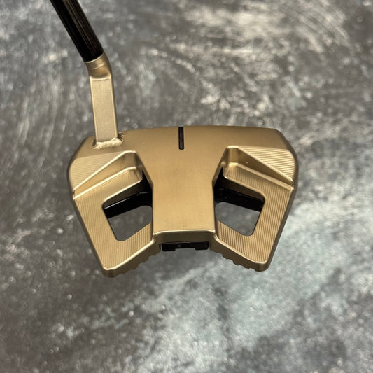 Scotty Cameron Phantom 9.2R Welded Short Slant Neck (Chromatic Bronze)