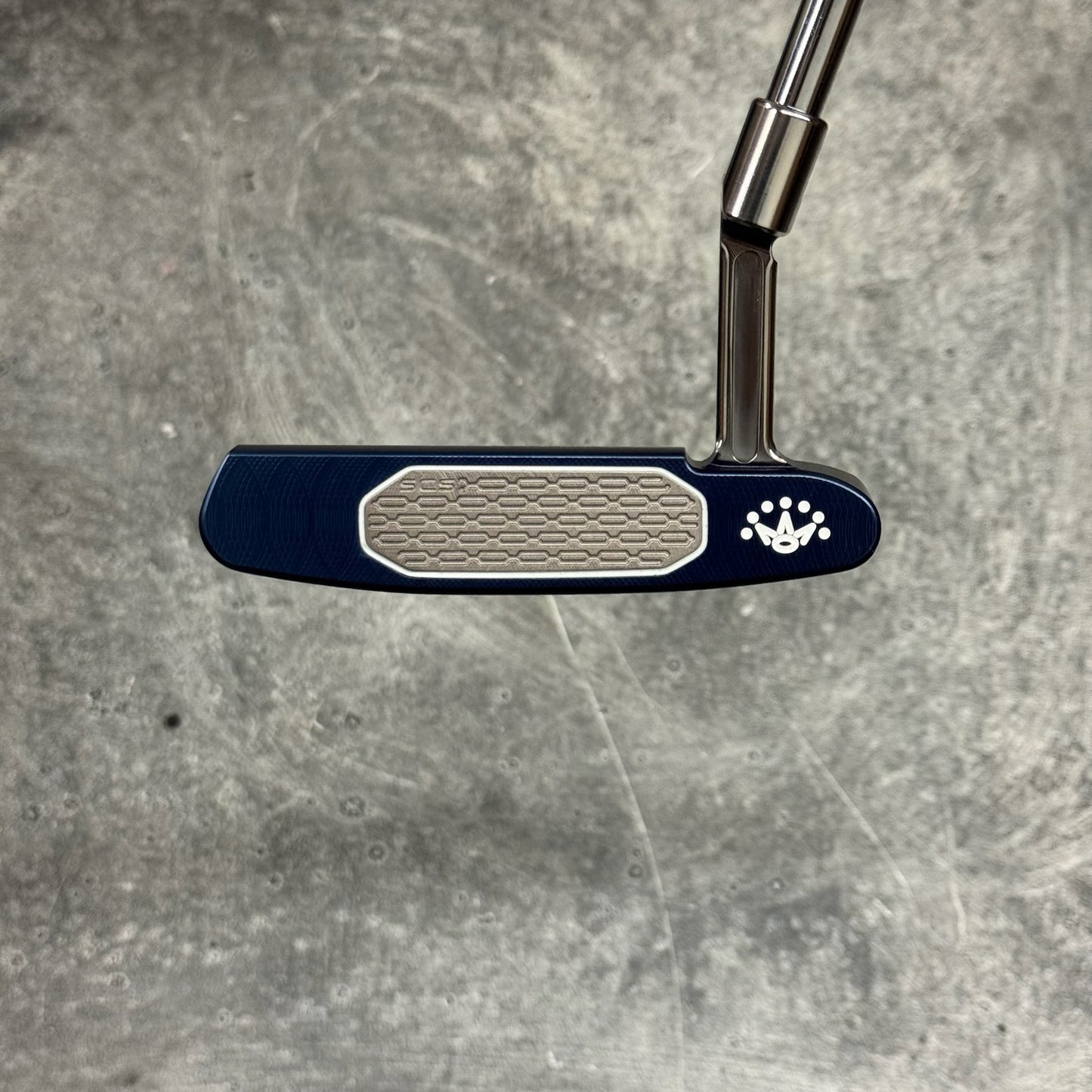Scotty Cameron Studio Style Newport Bulletback Polished Neck (Blue PVD)