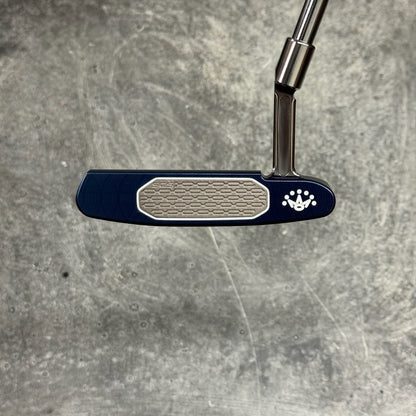 Scotty Cameron Studio Style Newport Bulletback Polished Neck (Blue PVD)