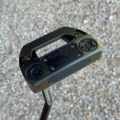 Scotty Cameron Studio Style Fastback 1.5 (Black Rainbow PVD)