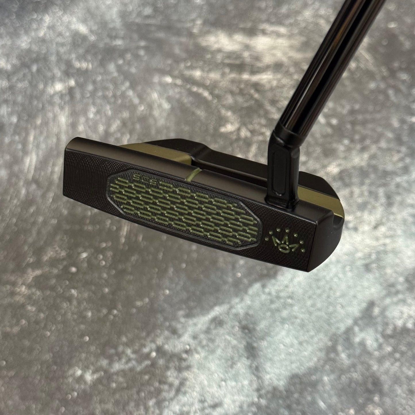 Scotty Cameron Studio Style Fastback 1.5 Black PVD Finish