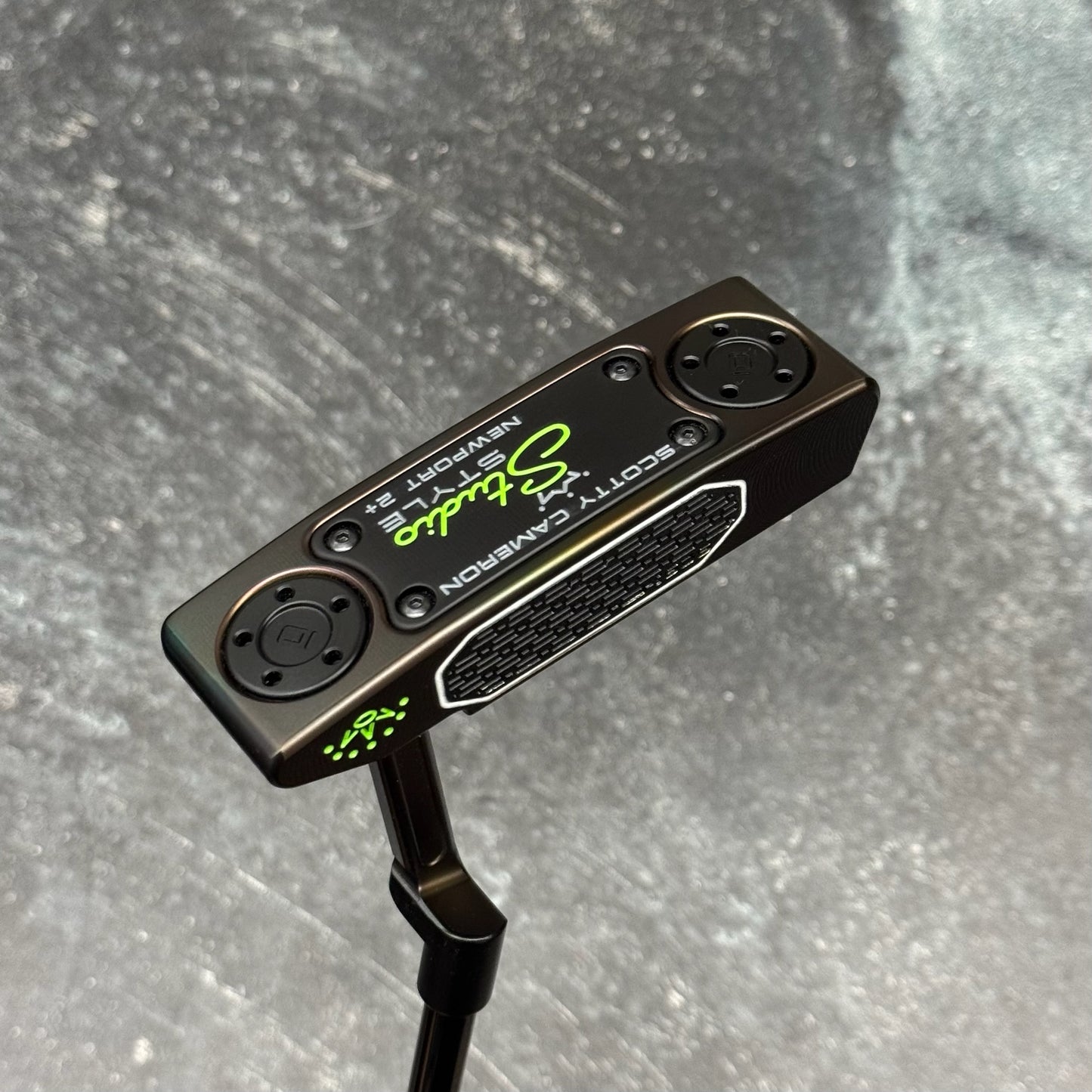 Scotty Cameron Studio Style Newport 2+ (Black Rainbow PVD)