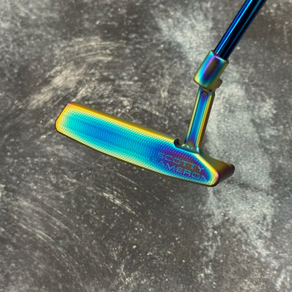 Scotty Cameron Super Select Newport 2+ (Crazy Rainbow)