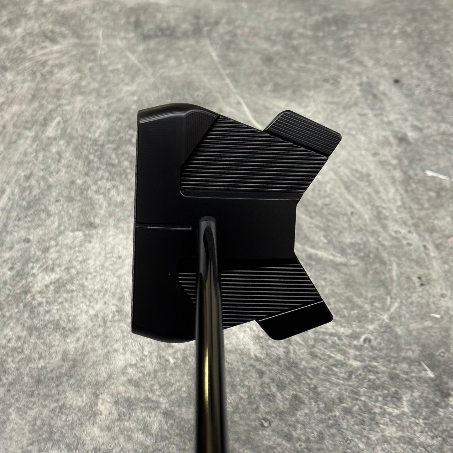 Scotty Cameron Phantom 11R OC Black PVD