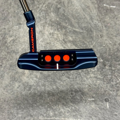 Scotty Cameron Studio Style Newport+ (Blue PVD)