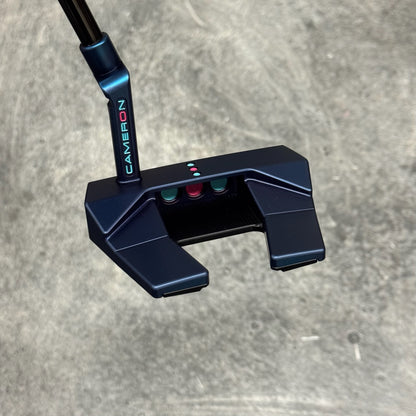 Scotty Cameron Phantom 5.2 (Blue PVD)