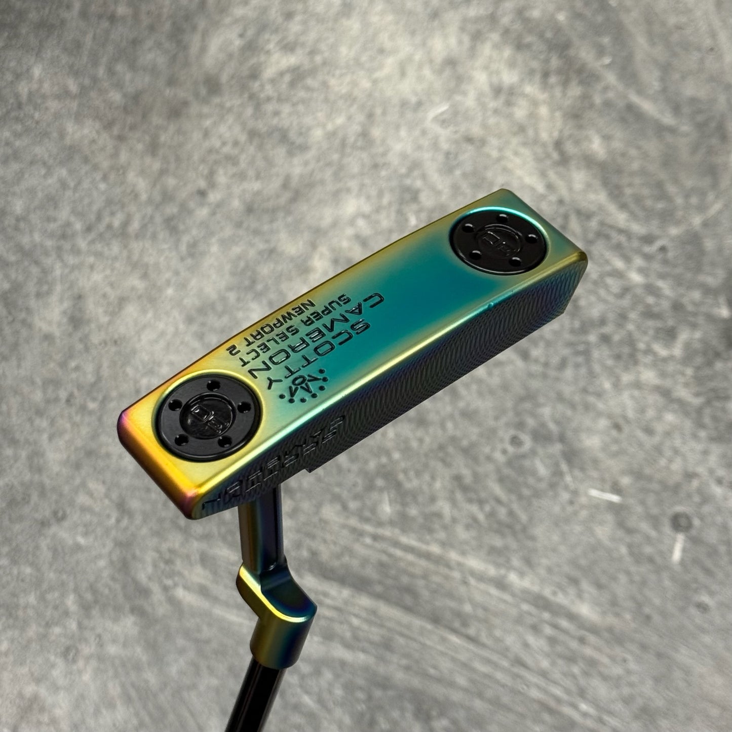 Scotty Cameron Super Select Newport 2 (Crazy Rainbow)
