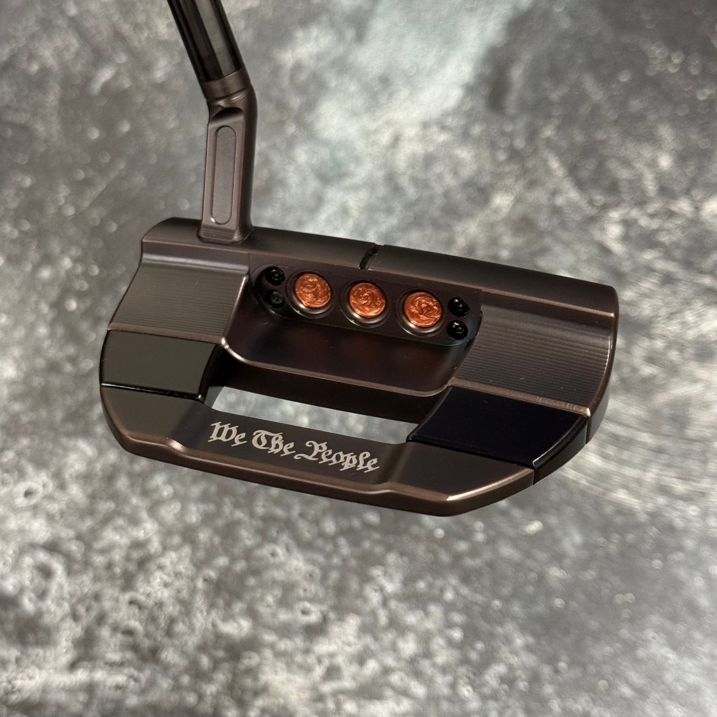 Scotty Cameron Studio Style Fastback 1.5 “We The People” Tellurium Copper Face Insert (Antique Bronze PVD)