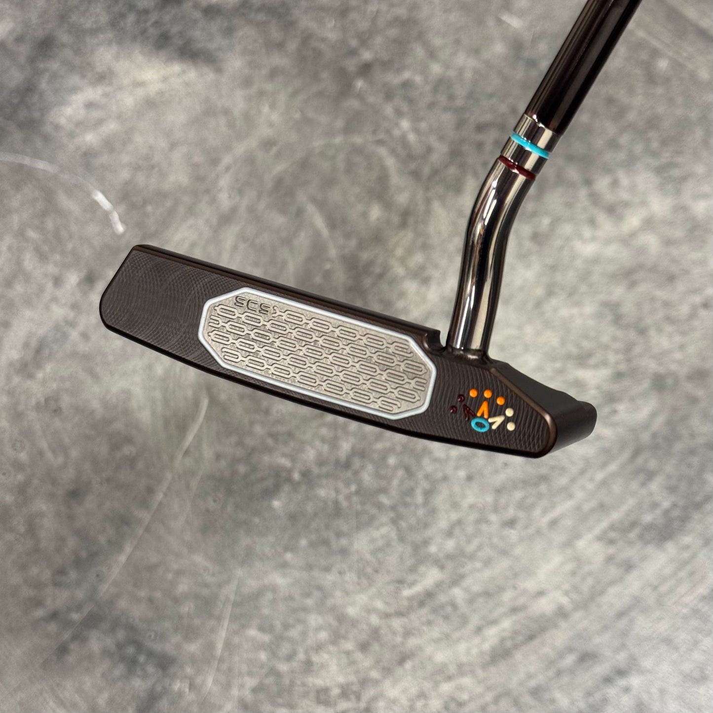 Scotty Cameron Studio Style Newport 2+ Polished Pipe Neck (Antique Bronze PVD)