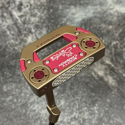 Scotty Cameron Studio Style Fastback 2 (Chromatic Bronze/Pink Anodized)