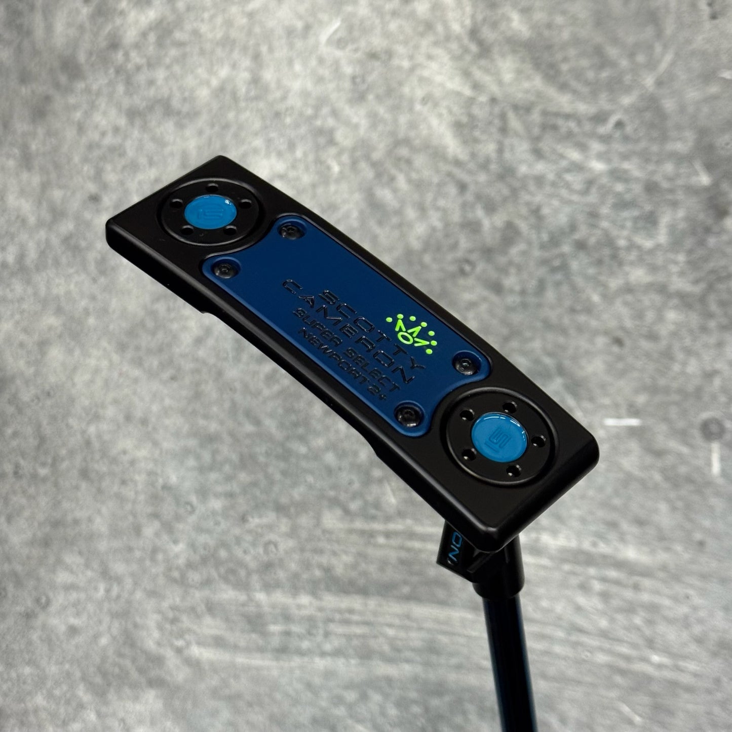 Scotty Cameron Super Select Newport 2+ (Black PVD) Blue Drip Print